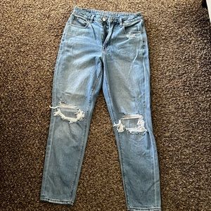 American eagle mom jean